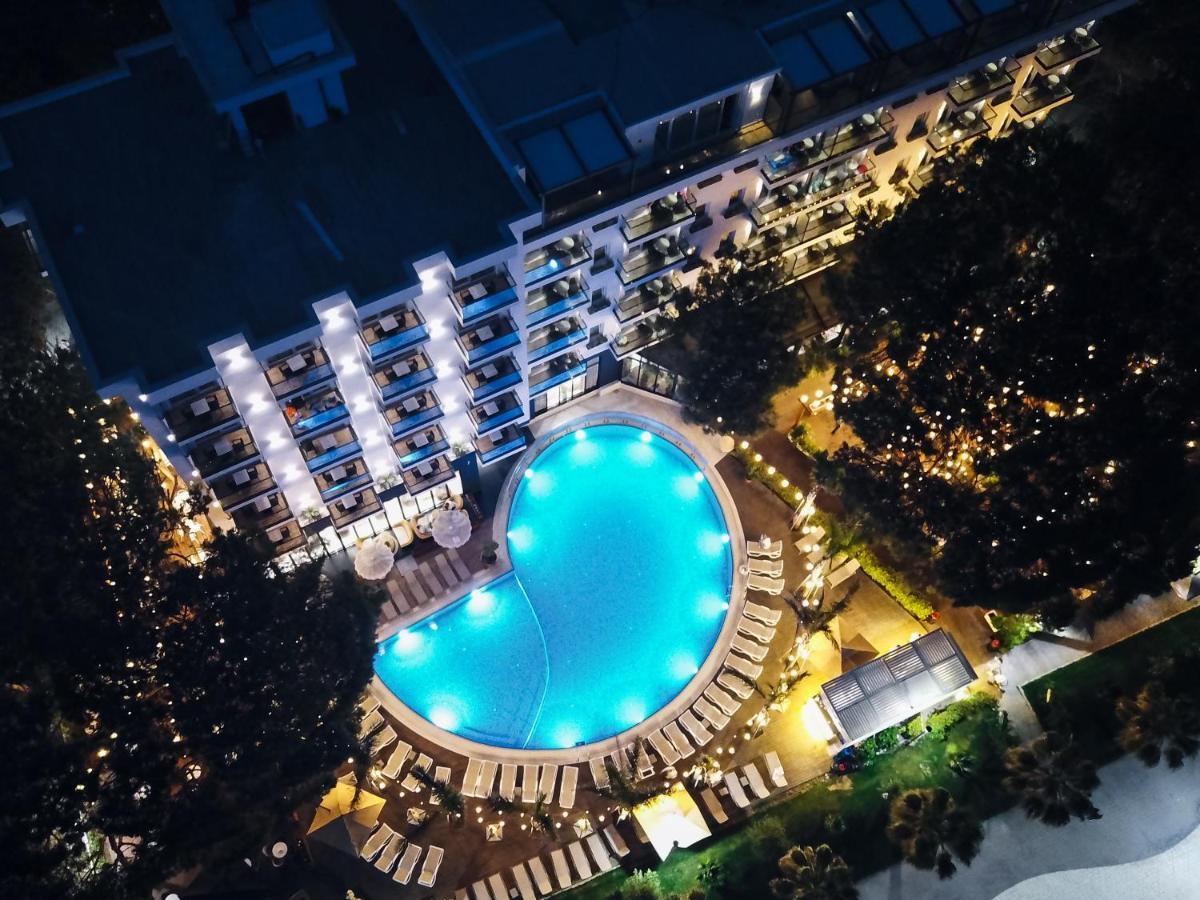 Vm Resort & Spa Golem  Exteriér fotografie